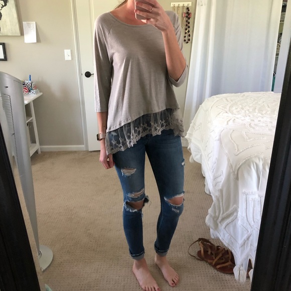 Joe’s Distressed Jeans - Picture 3 of 8